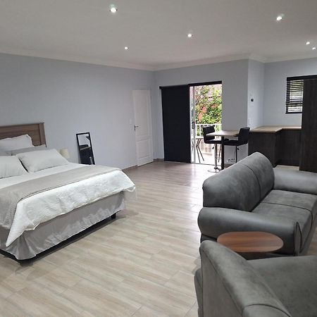 Ferienwohnung Skyline Unit2 Edenvale Exterior foto